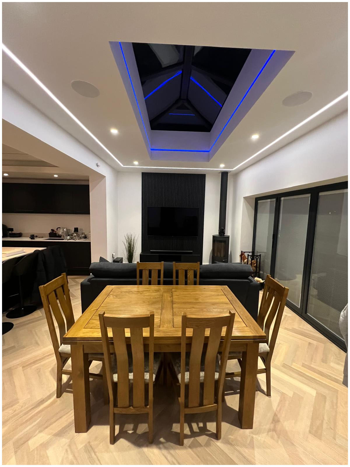 Crossfield Interiors - Finishing - Plastering - Tape & Joint